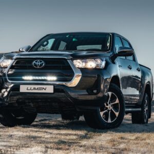 Lumen Toyota Hilux SR 2021+ grillkit (Lumen Helios Performance CS20)