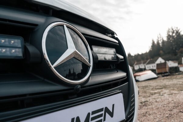 Lumen Mercedes Vito 2024+ grillkit (Lumen Helios SQ16 x 2) - Bild 5