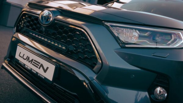 Lumen Toyota Rav4 Plugin-Hybrid grillkit (Lumen Helios Performance S20) - Bild 7