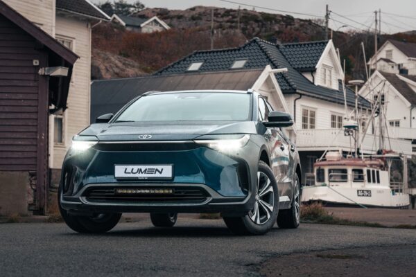 Lumen Toyota Bz4X 2024+ grillkit (Lumen Helios Performance CS20) - Bild 6