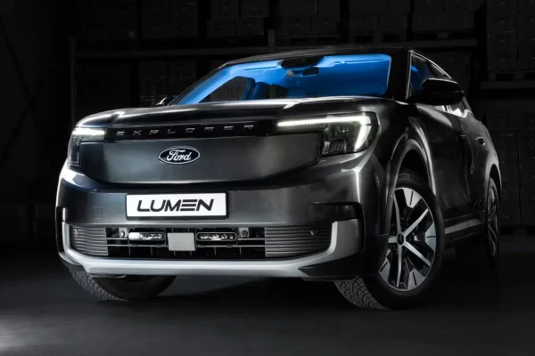 Lumen grillkit Ford Explorer EV 2024+ ( 2x Lumen Helios S8 Ultimate)