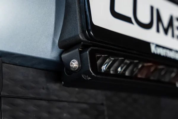 Lumen grillkit Ford Mustang (Lumen Helios Performance CS20 LED bar) - Bild 4