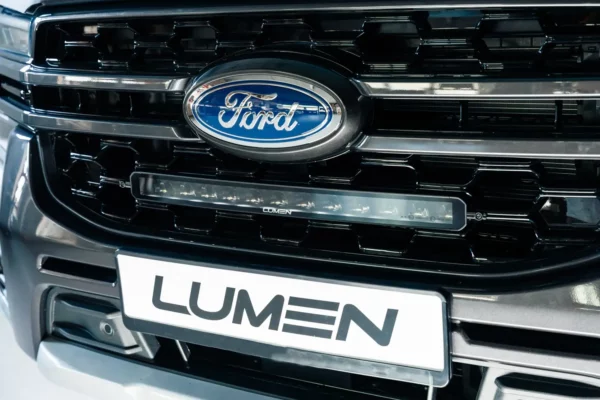 Lumen grillkit Ford Ranger Wildtrack 2024+ (Lumen Helios Performance CS20 LED bar Slim) - Bild 4