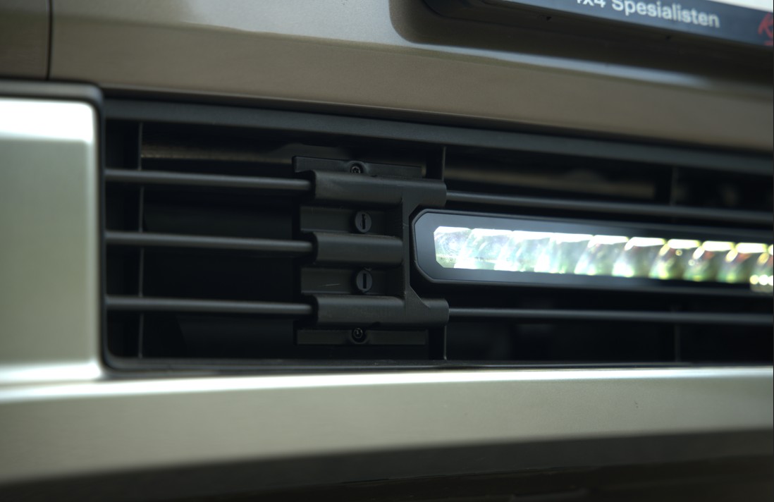 Lumen grillkit Subaru E-outback 26+ (Lumen Helios S20 Slim Performance) - Bild 2